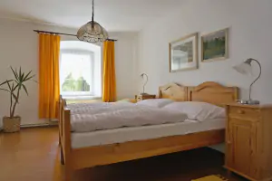 podkroví - ložnice s dvojlůžkem a lůžkem